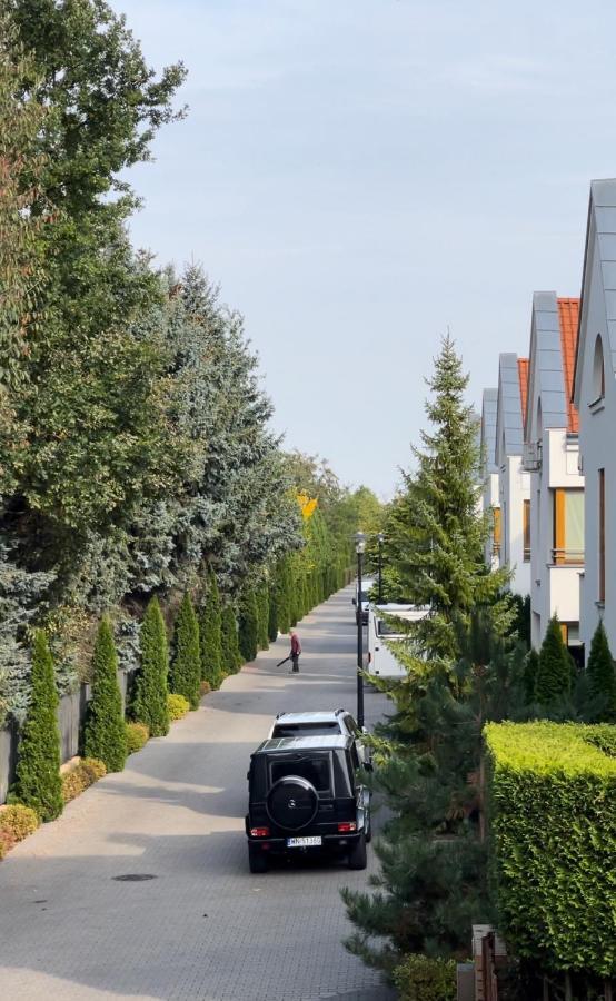 Апартаменты Apartament D-4 Варшава Экстерьер фото